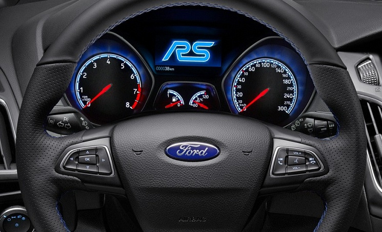 Modification and tuning of the Ford Focus 3 dashboard (2011-2014)